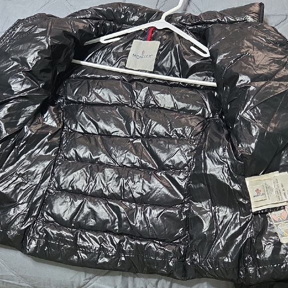 Moncler Glossy Black Kids Puffer Jacket - Picture 10 of 10